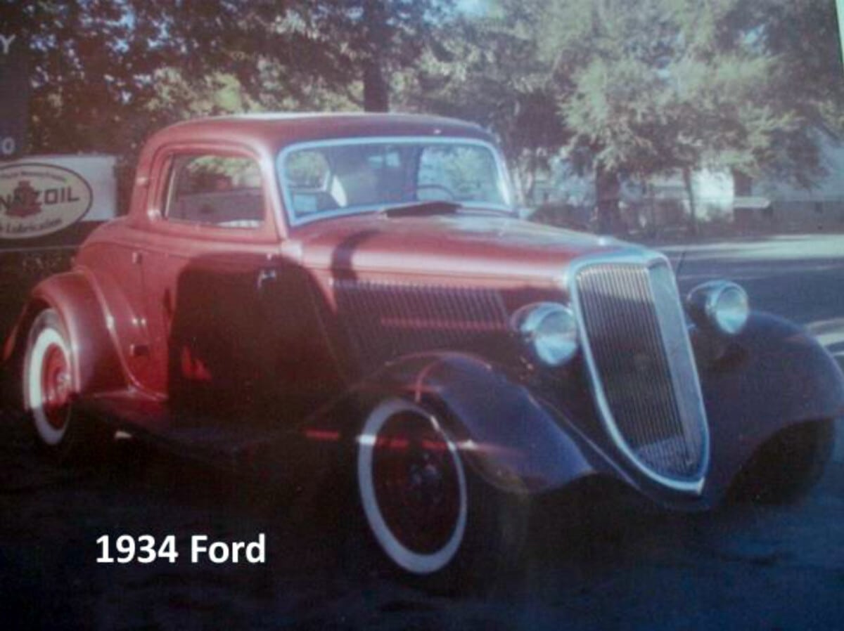 Alameda Post - 1934 Ford