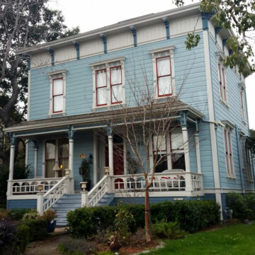 Alameda Post - Italianate / Queen Anne Victorian-era architecture