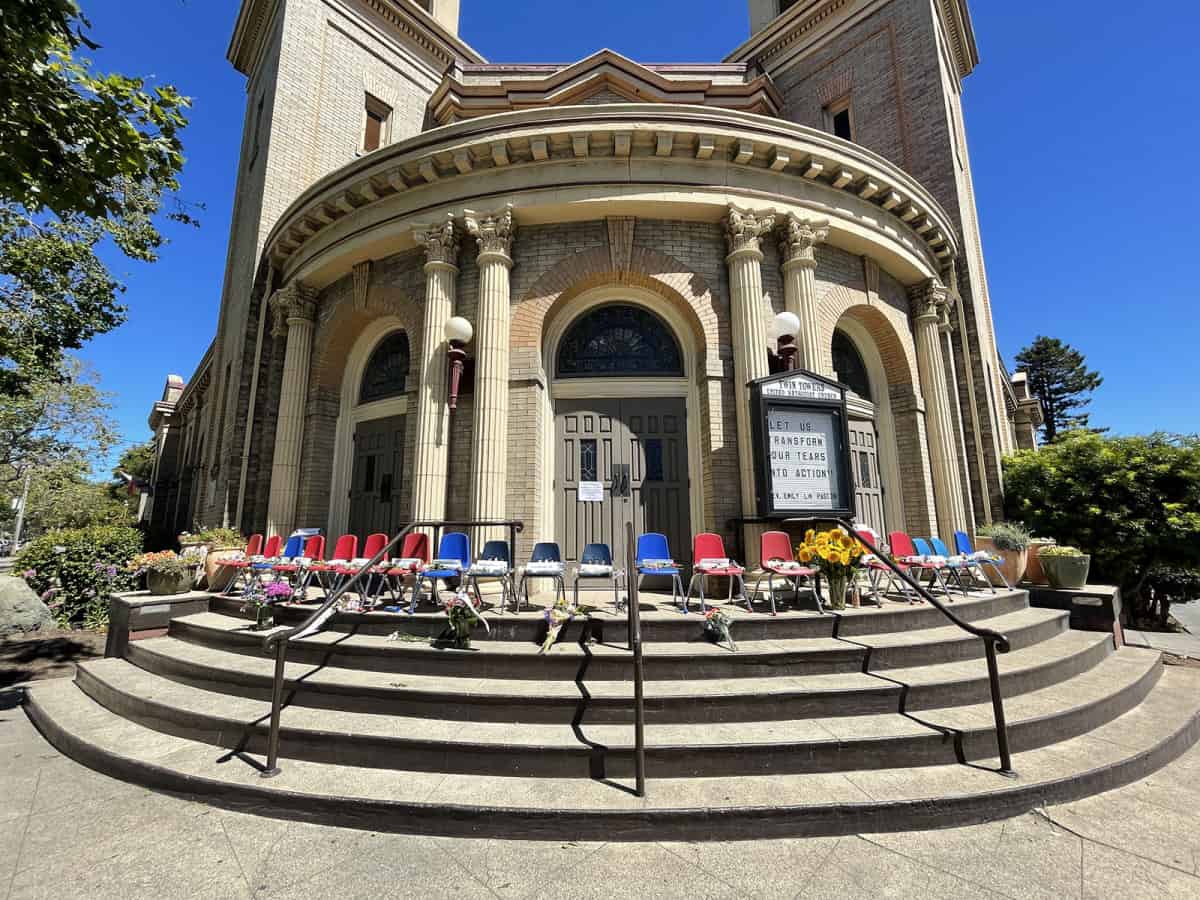 Alameda Post - Twin Towers Methodist Church