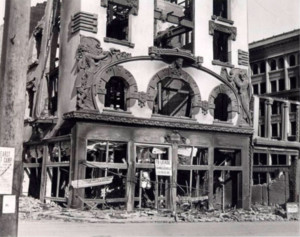 Alameda Post - Dana Building damaged in 1906 earthquake