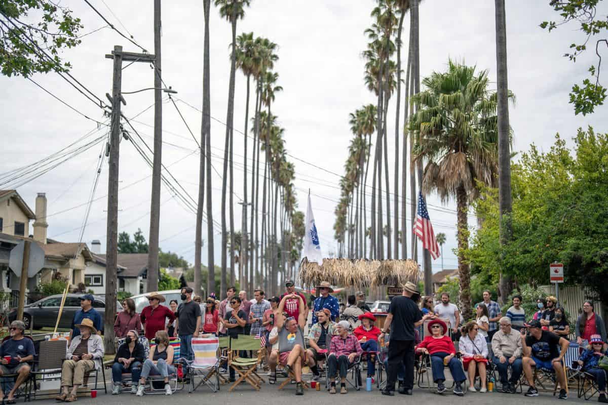 Alameda Post – Photo from Alameda's July 4th Parade by Maurice Ramirez