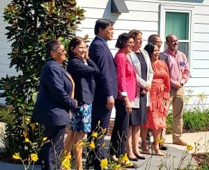 Alameda Post - Mayor Ashcraft and officials stand for a photo