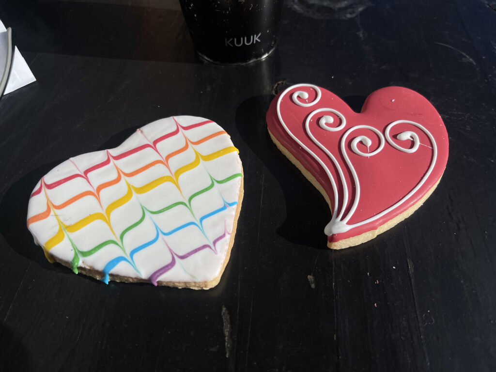 Alameda Post - Bear's-Eye View for February 12, 2023 – decorated heart-shaped cookies