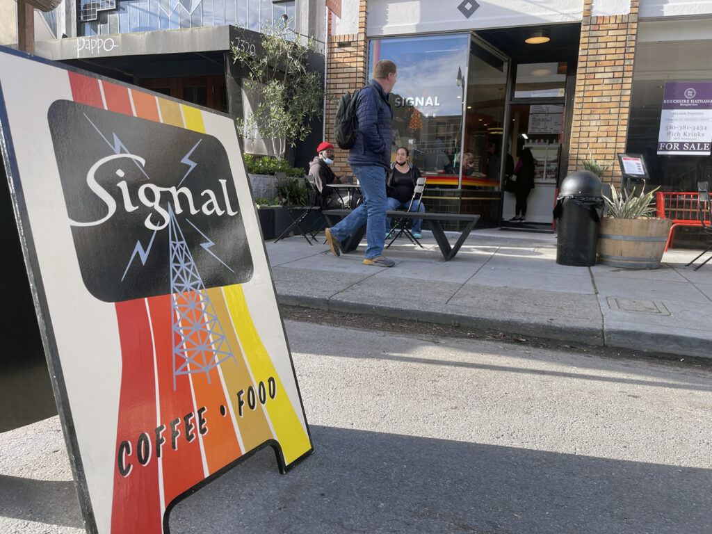 Alameda Post - Bear's-Eye View of Alameda for March 26, 2023 – Signal Coffee opening on Central Avenue