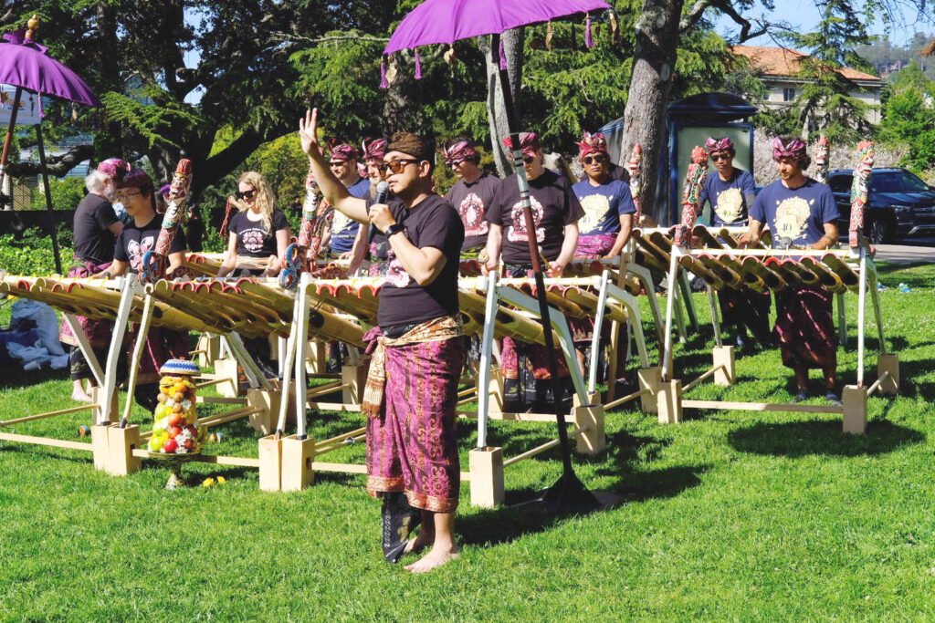 Alameda Post - Gamelan Sekar Jaya performs on large bamboo instruments