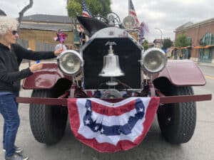 Alameda Post - Bear's-Eye View of Alameda for July 9, 2023 – a fire engine decorated for July 4