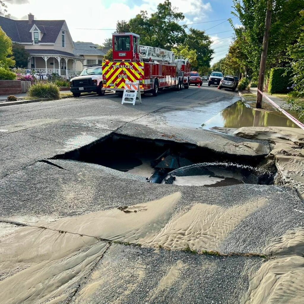 Alameda Post - Sinkhole on Lincoln Ave. Photo Alameda Fire Department