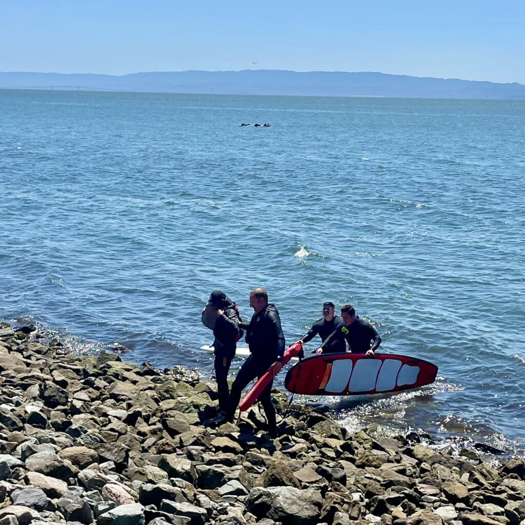 Alameda Post - Alameda Fire Water Rescue Team rescue capsized boaters near Harbor Bay Ferry Terminal on Sunday, August 6, 2023