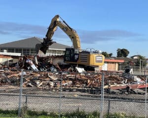 Alameda Post - heavy machinery participating in the demolition of Lum
