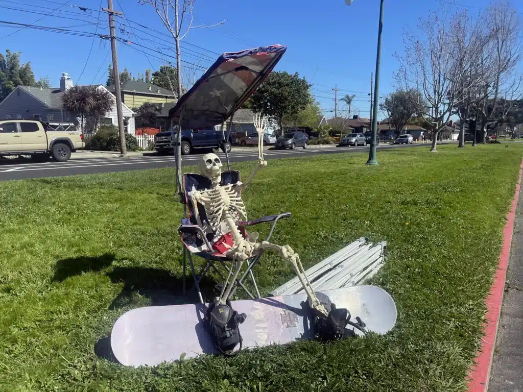 Alameda Post - a skeleton snowboarder decoration