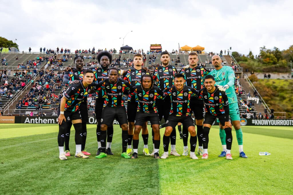 Alameda Post - Oakland Roots team photo