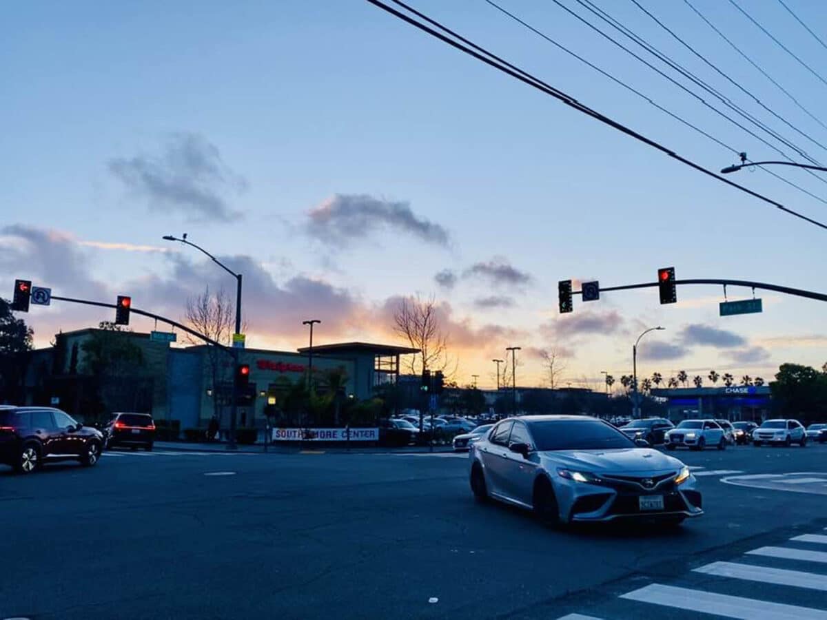 Alameda Post - an intersection