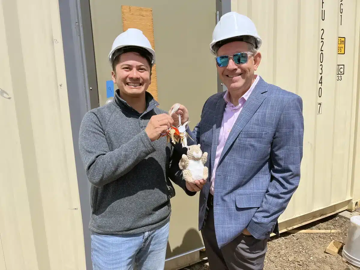 Alameda Post - Two FAAS CEOs. Incoming CEO Adrien Abuyen, left, and outgoing CEO John Lipp, right. Photo Maria Goodavage, FAAS.