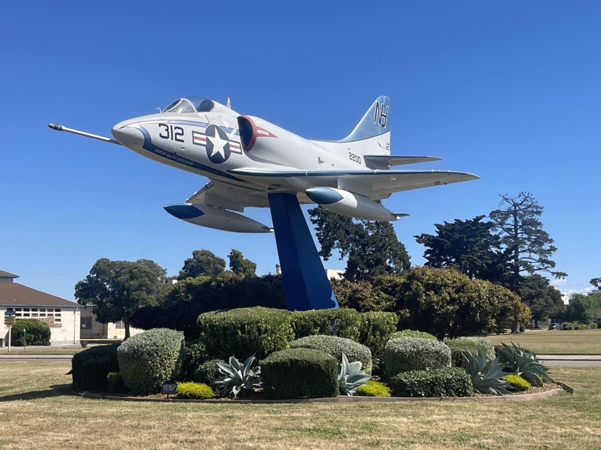 Alameda Post - a jet elevated off the ground on a pole for decoration 