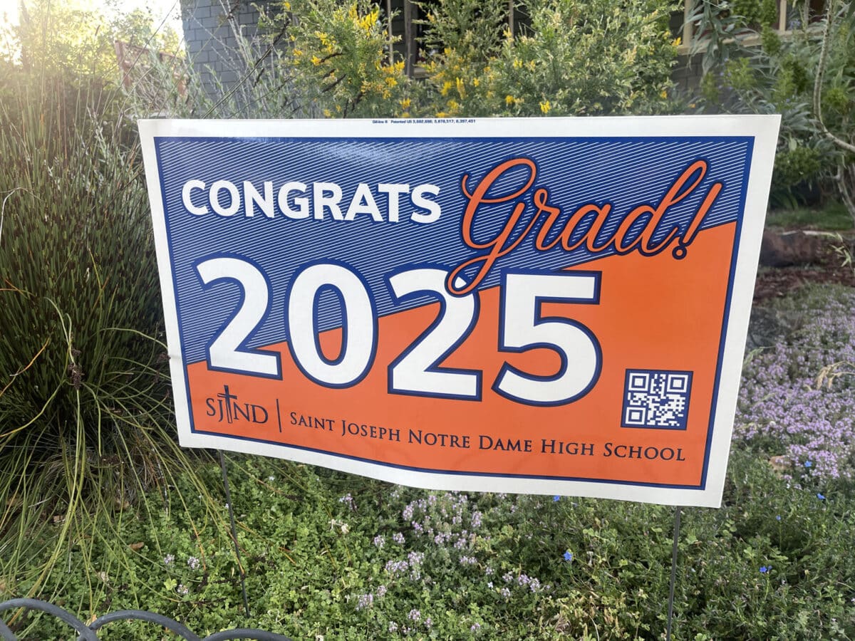 Alameda Post - a graduation yard sign that says "Congrats Grad! 2025"