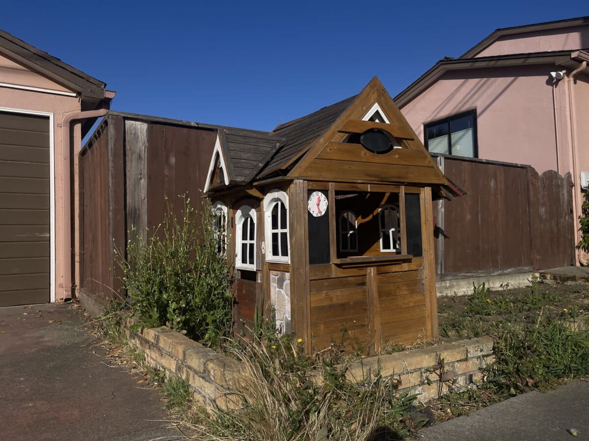 Alameda Post - a wooden play house