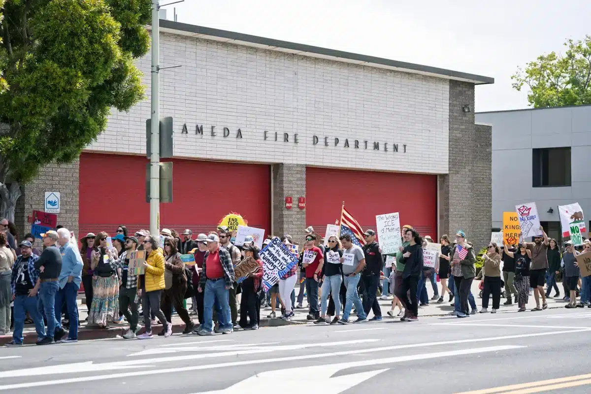 Alameda Post - No Kings rally, Alameda, CA, June 14, 2025.