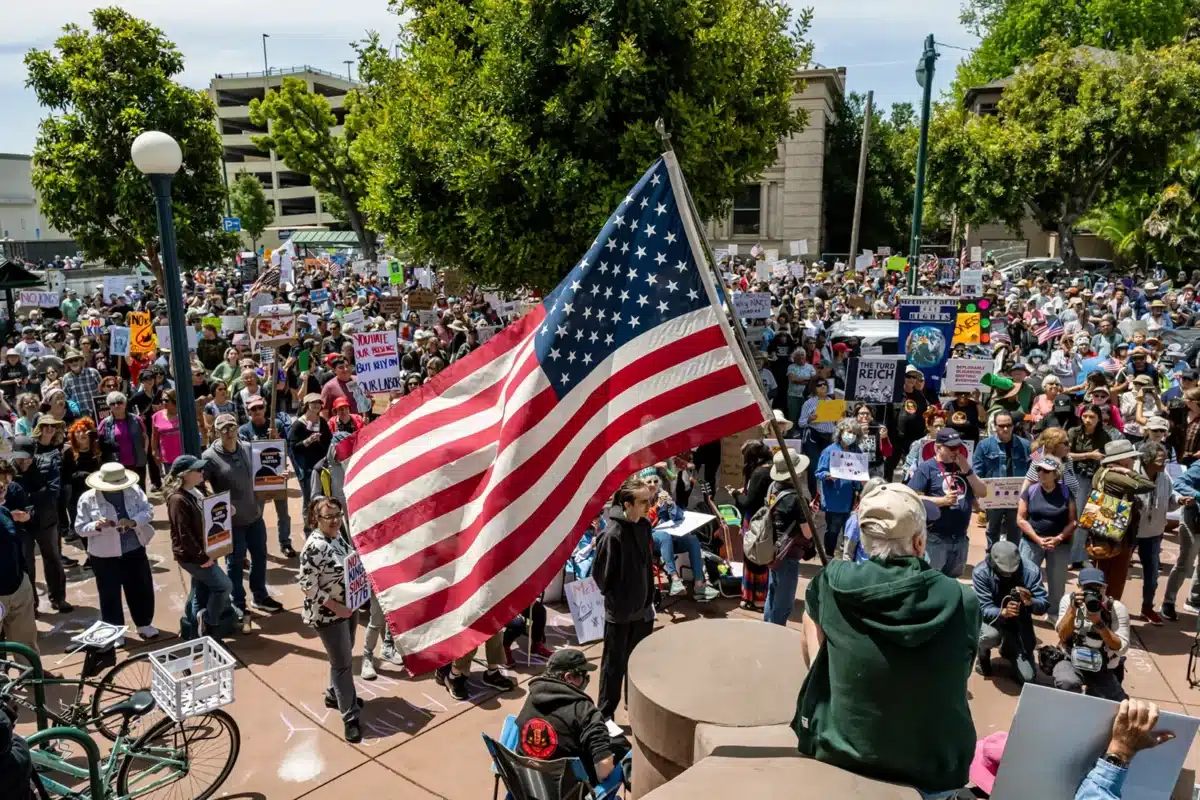 Alameda Post - No Kings rally, Alameda, CA, June 14, 2025.
