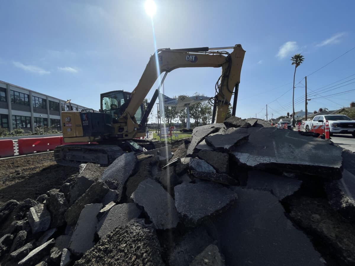 Alameda Post - heavy construction equipment at Encinal High School
