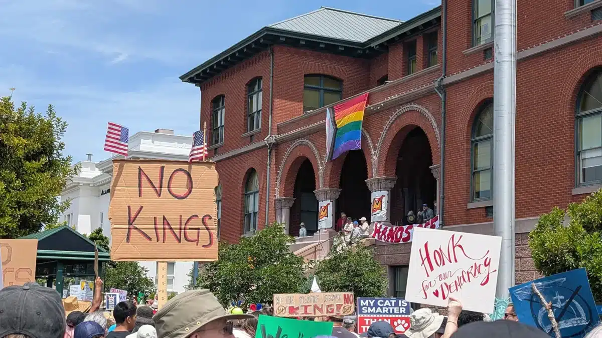 Alameda Post - No Kings rally, Alameda, CA, June 14, 2025.