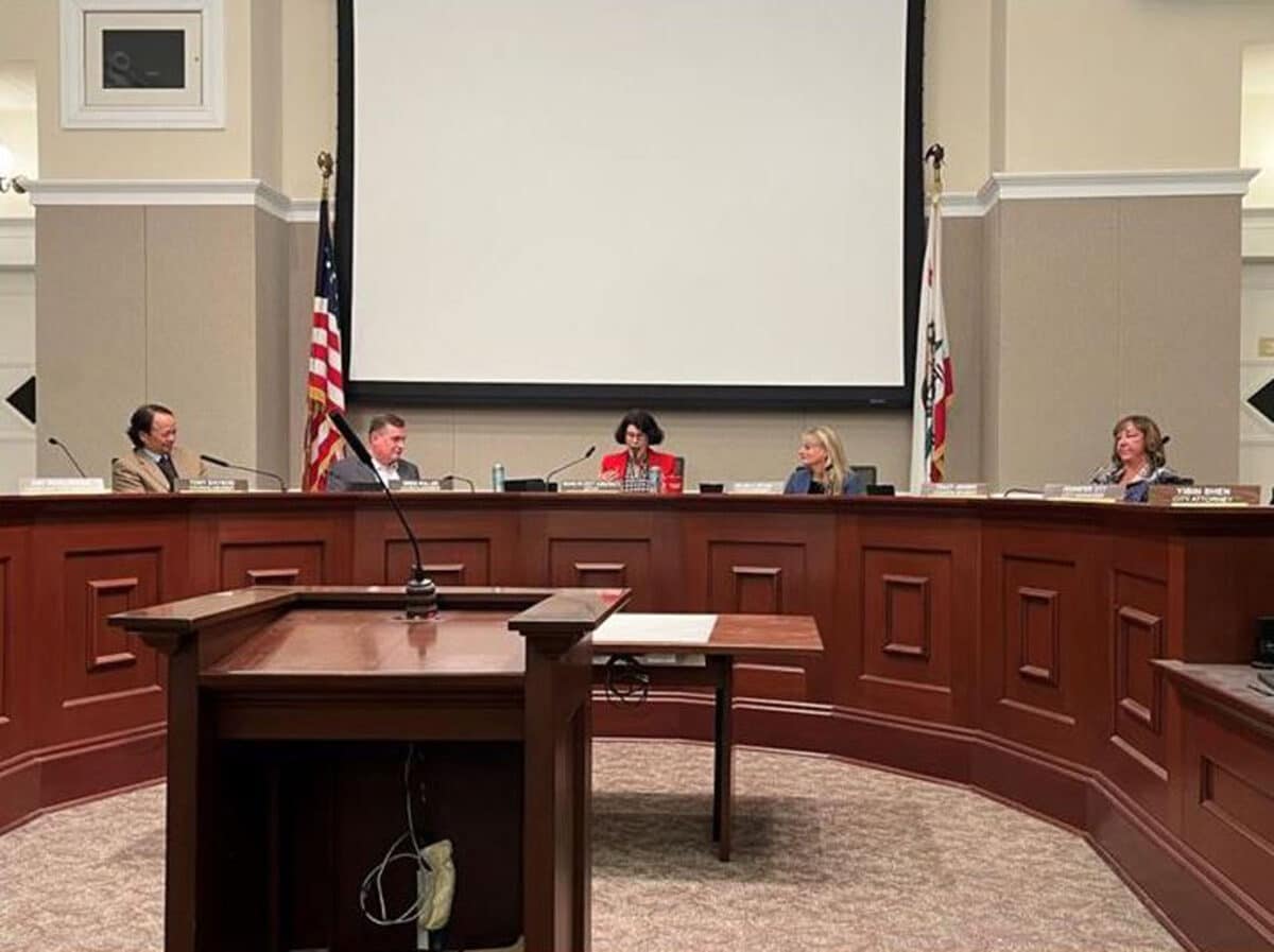 Alameda Post - A photo of the City Council during a meeting.