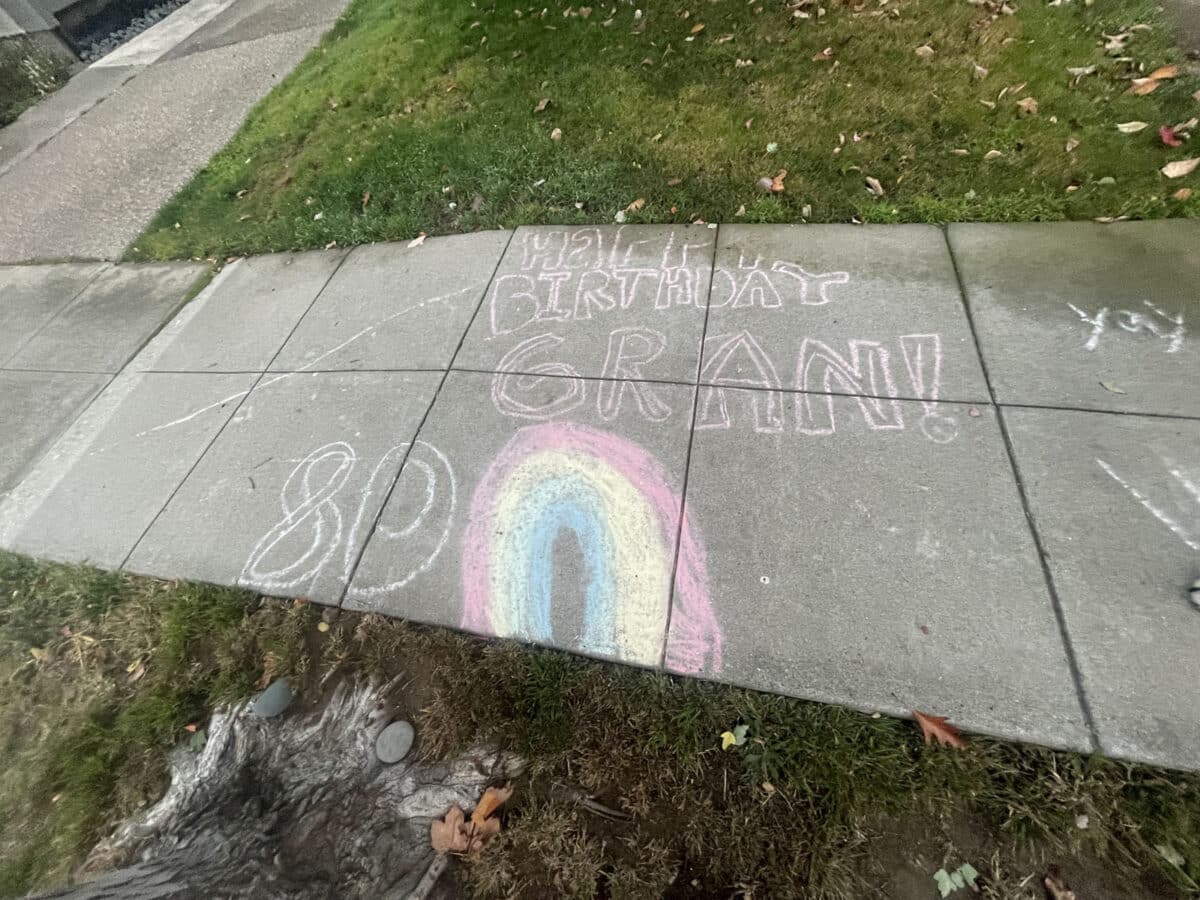 Alameda Post - A sidewalk chalk art piece that says Happy Birthday Gran!