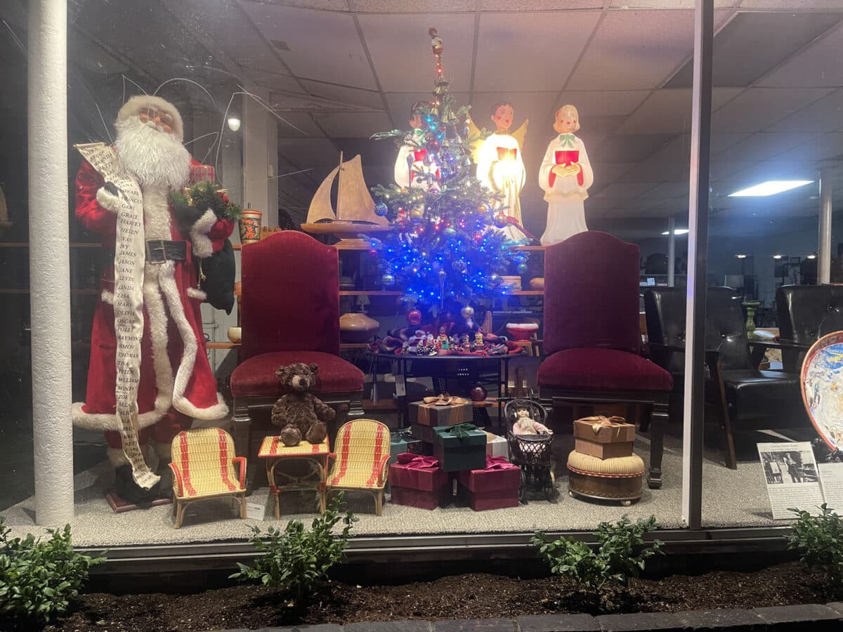 Alameda Post - A Christmas decor display in a store window