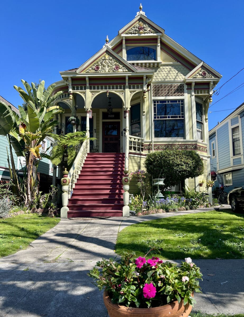 Alameda Post - The exterior of a grand house at 1530 Mozart Street.