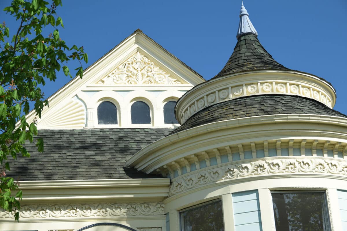 Alameda Post - The photo of intricate details at the top of a home.