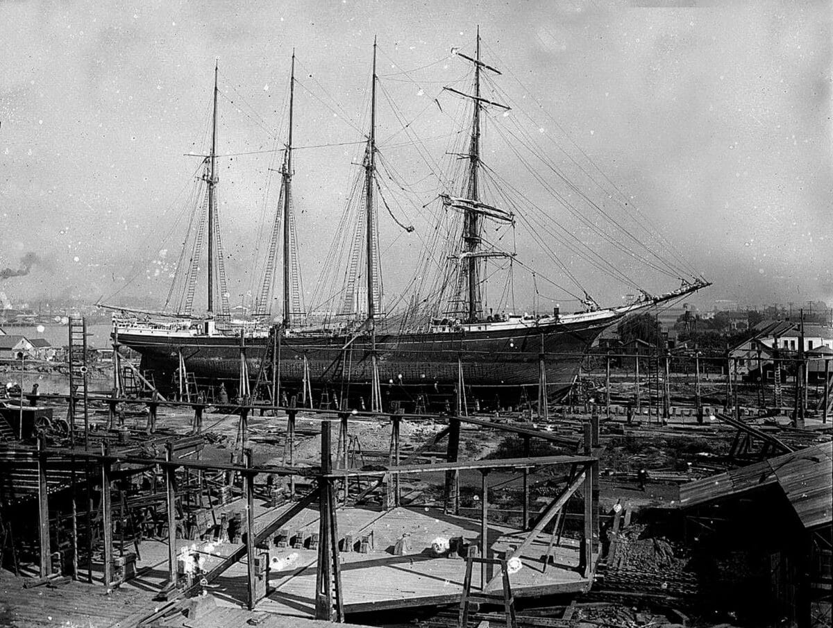 Alameda Post - A black and white photo of a beautiful four mast wooden ship. 