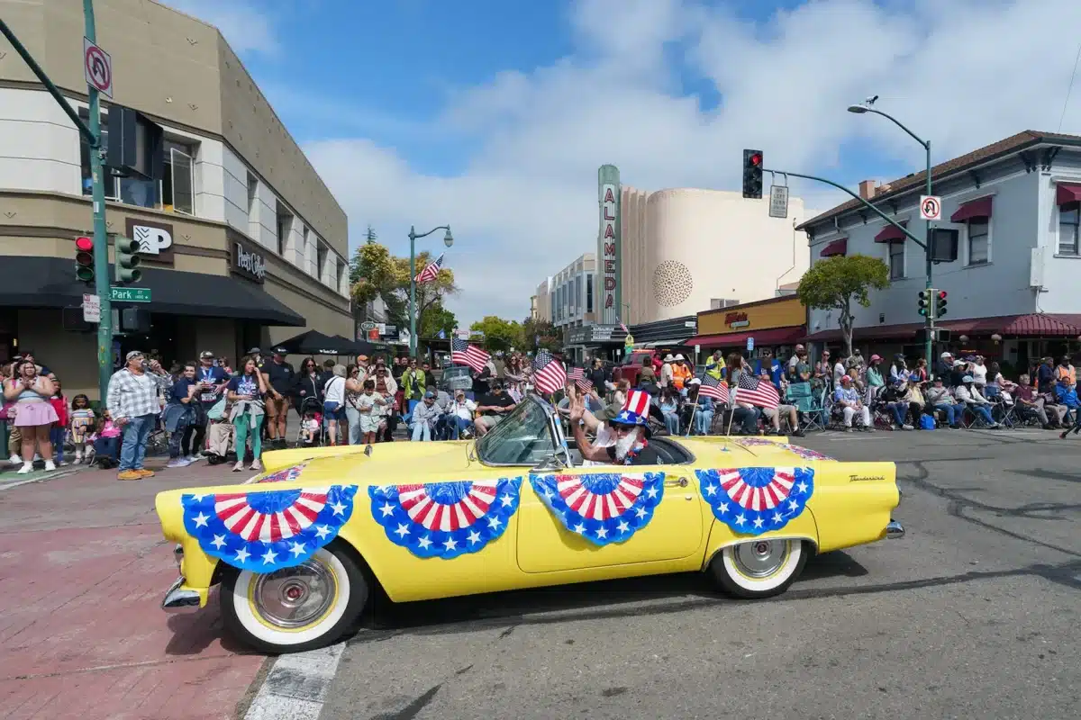 Alameda Post - Fourth of July Parade 2026. Photo by Maurice Ramirez