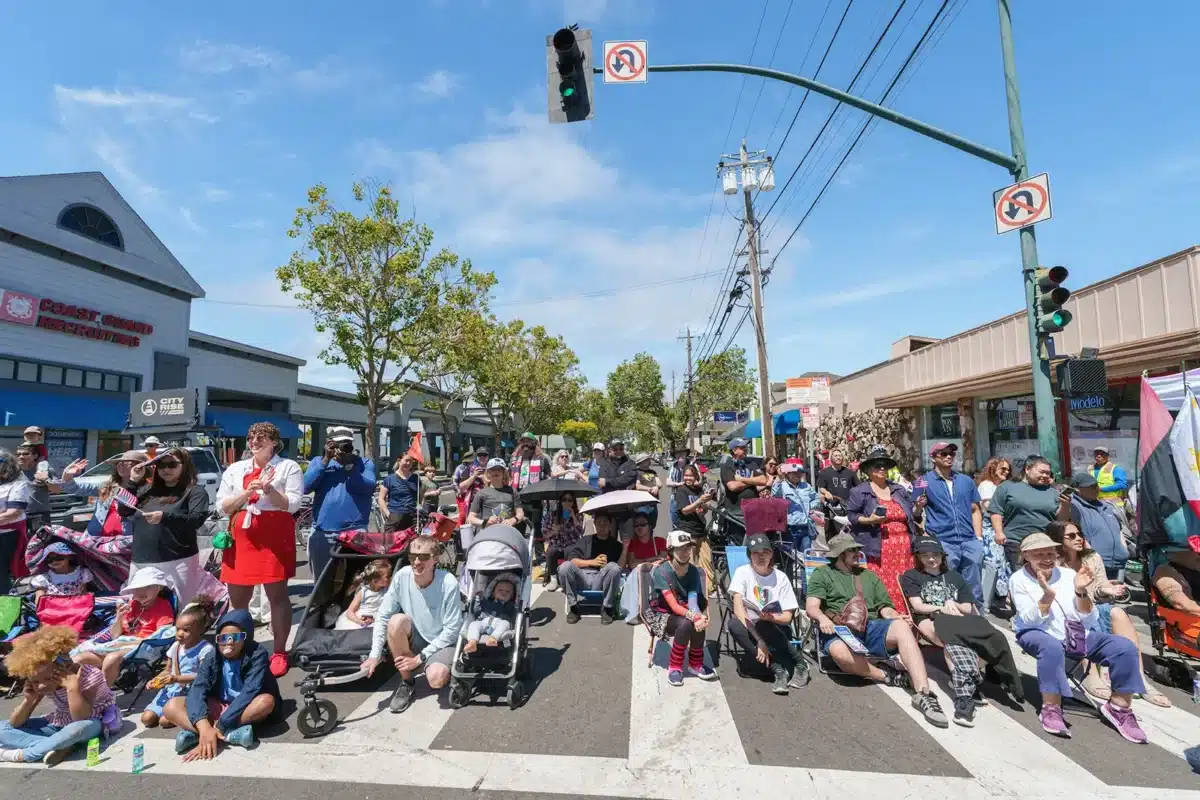 Alameda Post - Fourth of July Parade 2026. Photo by Maurice Ramirez