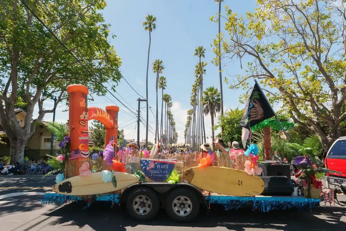 Alameda Post - Fourth of July Parade 2026. Photo by Maurice Ramirez