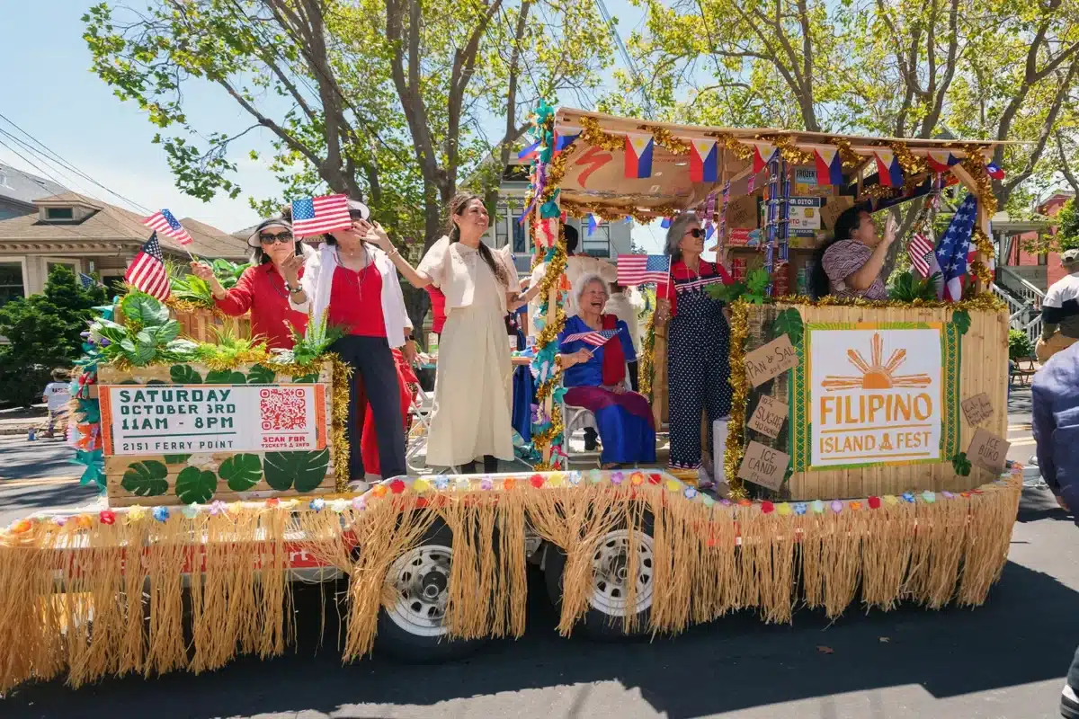 Alameda Post - Fourth of July Parade 2026. Photo by Maurice Ramirez