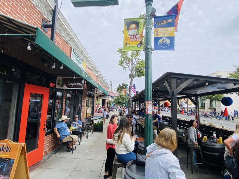 Alameda Post - Patrons enjoy the atmosphere on Webster Street.