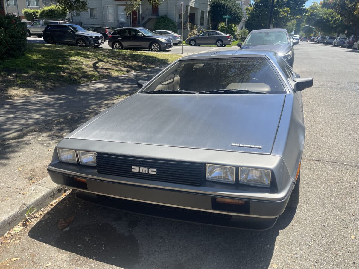 Alameda Post - A De Lorean. 