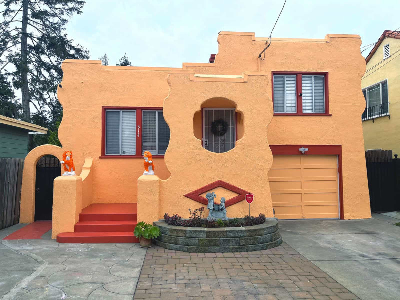 Alameda Post - An Alameda bungalow